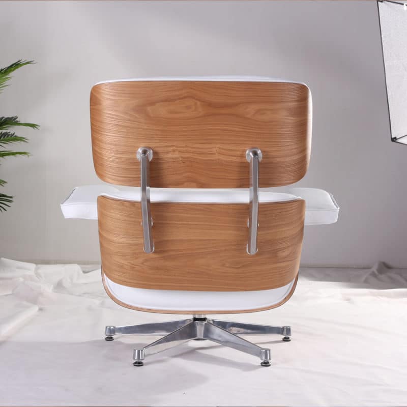 copie fauteuil lounge eames replica lounge chair eams et ottoman en cuir blanc et bois de frêne fauteuil pivotant