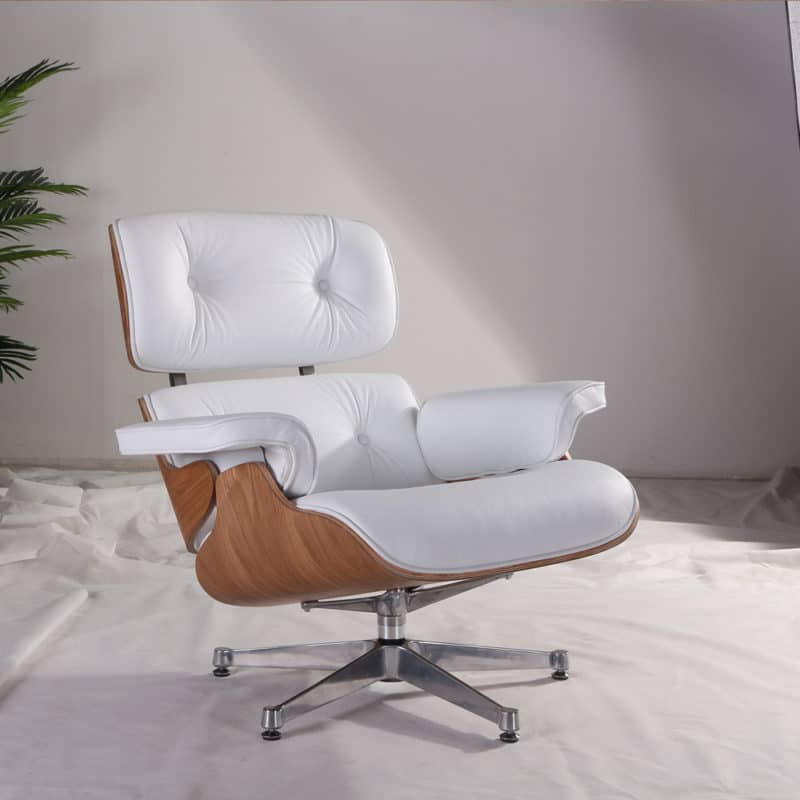 copie fauteuil lounge eames replica lounge chair eams et ottoman en cuir blanc et bois de frêne fauteuil salon