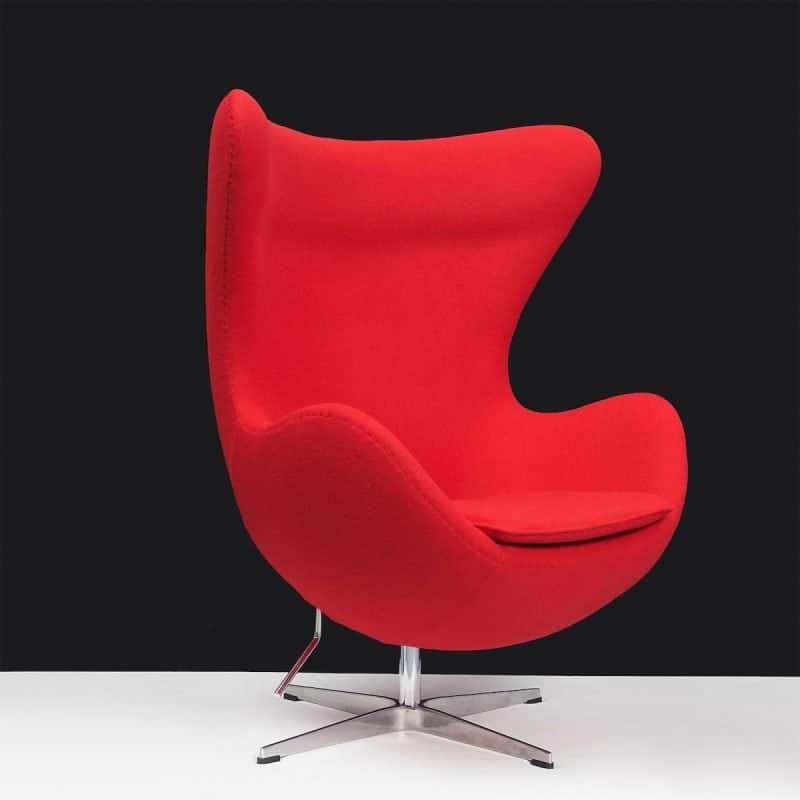 fauteuil egg sur pied jacobsen intérieur design pivotant en cachemire rouge copie egg chair arne jacobsen