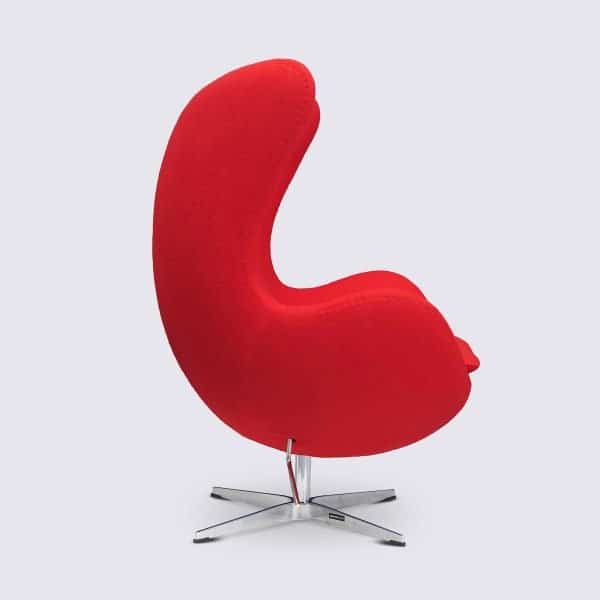 fauteuil egg jacobsen design scandinave pivotant en cachemire rouge copie egg chair arne jacobsen