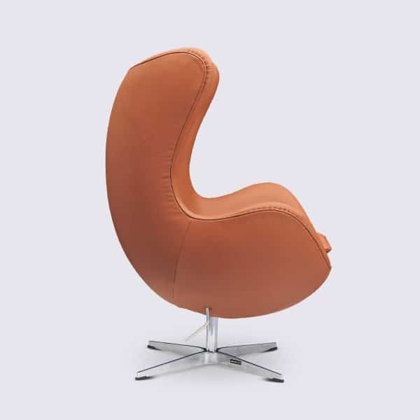 fauteuil egg sur pied design moderne pivotant oeuf cuir cognac camel imitation fauteuil arne jacobsen egg chair