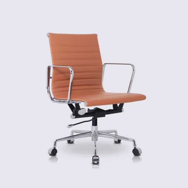 chaise de bureau cuir cognac design confort replica chaise eames ea117 avec roulette