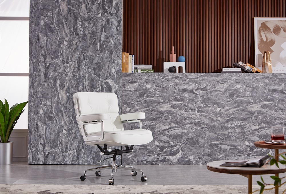 chaise de bureau confortable ergonomique en cuir blanc scandinave moderne avec roulette copie eames lobby ES104