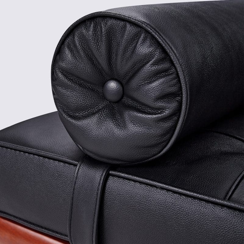 daybed barcelona design scandinave cuir noir bois copie fauteuil barcelona mies van der rohe avec coussin